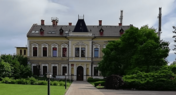 Медичнi заклади